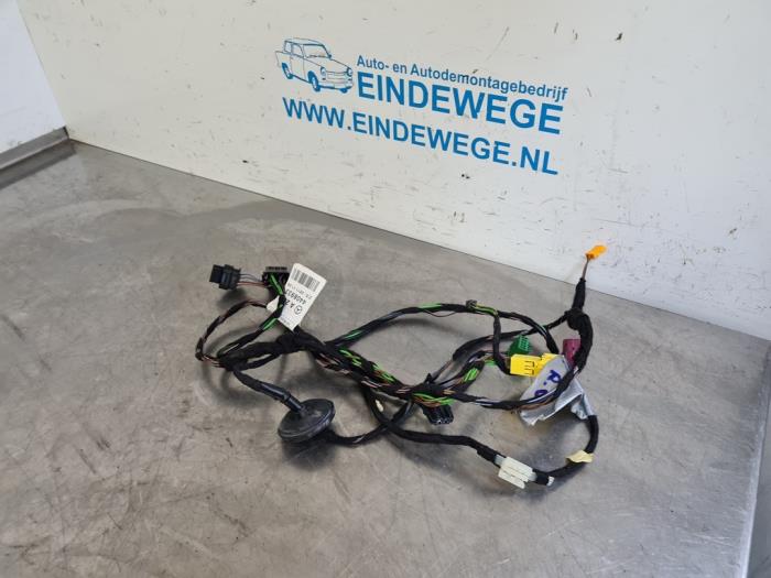 Begagnade Kablage Mercedes C (C204) 1.6 C-180 16V BlueEfficiency Pris € 25,00 Marginaltabell erbjuds av Auto- en demontagebedrijf Eindewege