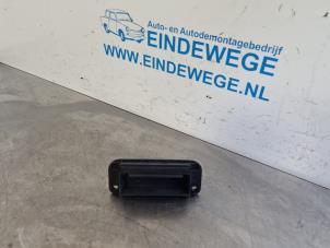 Używane Przelacznik pokrywy bagaznika Mercedes C (C204) 1.6 C-180 16V BlueEfficiency Cena € 20,00 Procedura marży oferowane przez Auto- en demontagebedrijf Eindewege