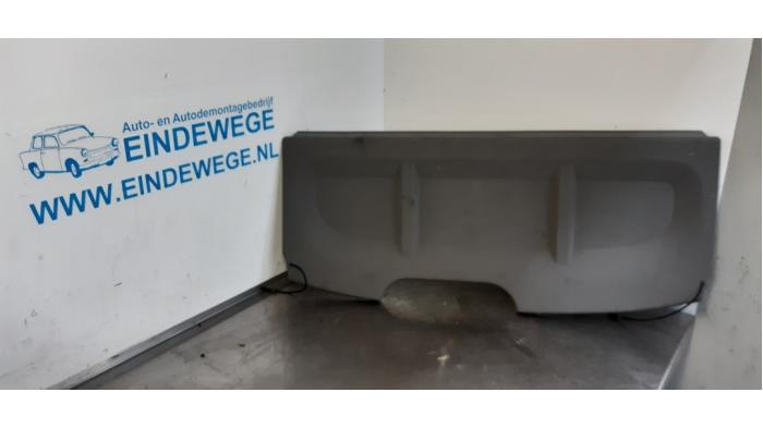 Używane Pólka tylna Chevrolet Kalos (SF48) 1.2 Cena € 25,00 Procedura marży oferowane przez Auto- en demontagebedrijf Eindewege