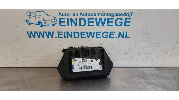 Used Computer, miscellaneous Mercedes S (W220) 3.2 S-320 18V Price € 50,00 Margin scheme offered by Auto- en demontagebedrijf Eindewege