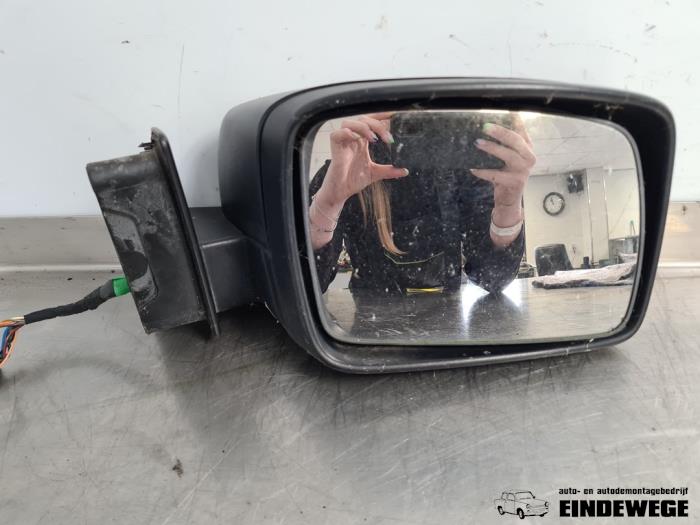 Wing mirror, right from a Land Rover Discovery III (LAA/TAA) 2.7 TD V6 2007