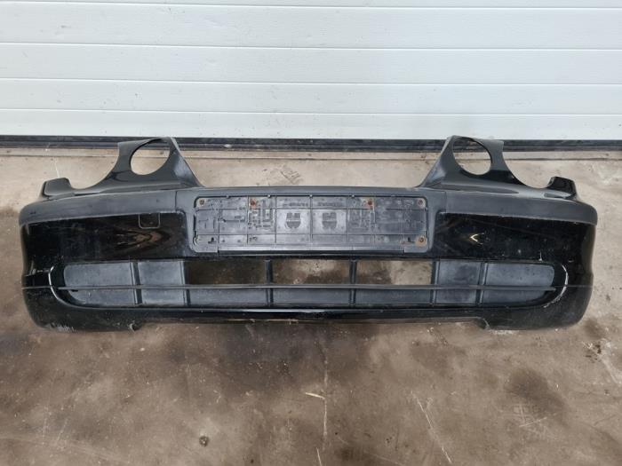 Front bumper from a BMW 3 serie Compact (E46/5) 316ti 16V 2003