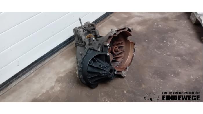 Gebrauchte Getriebe Ford Transit 2.2 TDCi 16V Preis € 230,00 Margenregelung angeboten von Auto- en demontagebedrijf Eindewege
