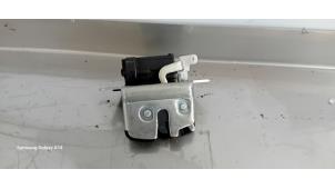 Used Tailgate lock mechanism Fiat Panda (169) 1.2 Fire Price € 30,00 Margin scheme offered by Auto- en demontagebedrijf Eindewege