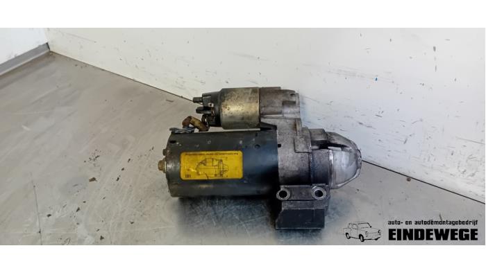 Begagnade Startmotor BMW 1 serie (E87/87N) 118d 16V Pris € 30,00 Marginaltabell erbjuds av Auto- en demontagebedrijf Eindewege