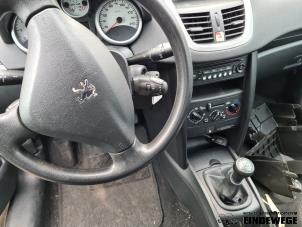 Used Gear stick cover Peugeot 207/207+ (WA/WC/WM) 1.4 16V VTi Price on request offered by Auto- en demontagebedrijf Eindewege
