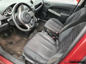 Used Set of upholstery (complete) Mazda 2 (DE) 1.3 16V S-VT Price on request offered by Auto- en demontagebedrijf Eindewege