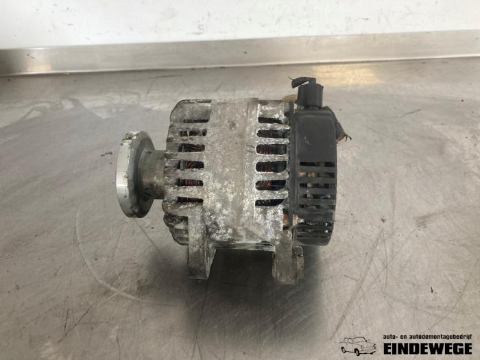 Gebrauchte Dynamo Ford Focus 2 Wagon 1.8 TDCi 16V Preis € 50,00 Margenregelung angeboten von Auto- en demontagebedrijf Eindewege