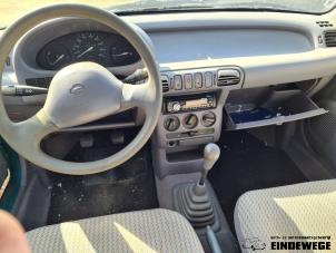 Used Gear stick cover Nissan Micra (K11) 1.0 L,LX 16V Price on request offered by Auto- en demontagebedrijf Eindewege
