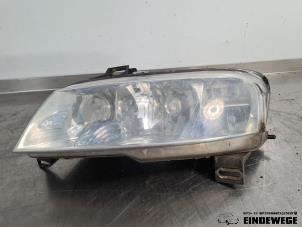 Used Headlight, left Fiat Stilo MW (192C) 1.6 16V Price € 25,00 Margin scheme offered by Auto- en demontagebedrijf Eindewege