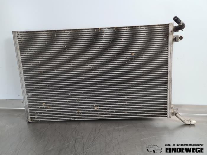 Used Radiator Jaguar F-Pace 2.0 Turbo 16V AWD Price € 105,00 Margin scheme offered by Auto- en demontagebedrijf Eindewege
