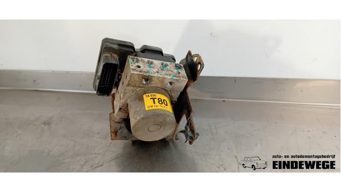 Begagnade ABS-pump Kia Picanto (TA) 1.0 12V Pris € 78,50 Marginaltabell erbjuds av Auto- en demontagebedrijf Eindewege