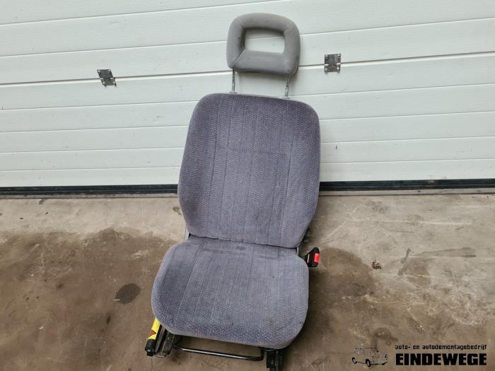 Seat, right from a Opel Corsa B (73/78/79) 1.4i 1996