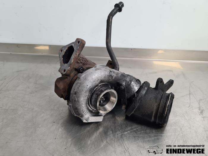 Używane Turbo Mercedes C (W203) 2.2 C-200 CDI 16V Cena € 138,50 Procedura marży oferowane przez Auto- en demontagebedrijf Eindewege