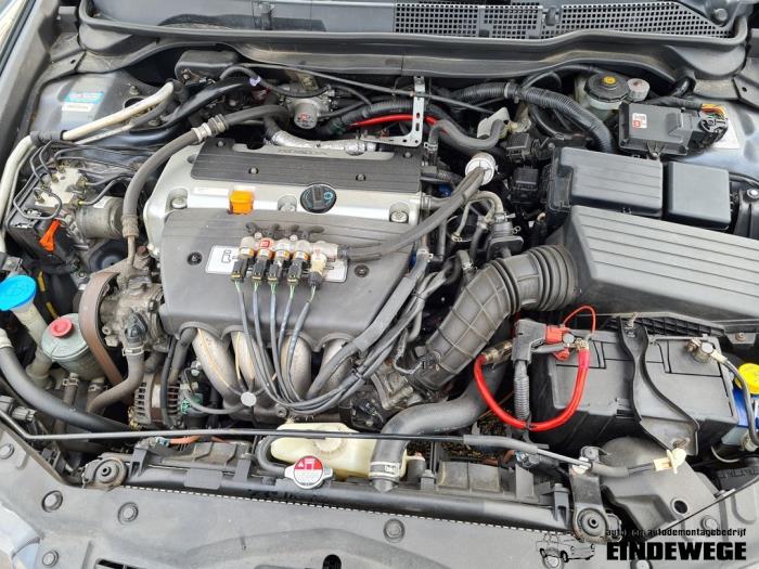 Motor de un Honda Accord Tourer (CM/CN) 2.0 i-VTEC 16V 2007
