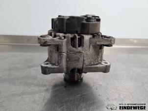 Dynamo van een Opel Crossland (X) 1.2 Turbo 12V Euro 6 2017