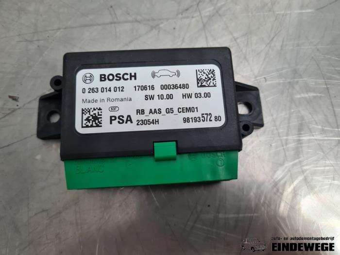 Usados Módulo PDC Opel Crossland (X) 1.2 Turbo 12V Euro 6 Precio € 52,50 Norma de margen ofrecido por Auto- en demontagebedrijf Eindewege