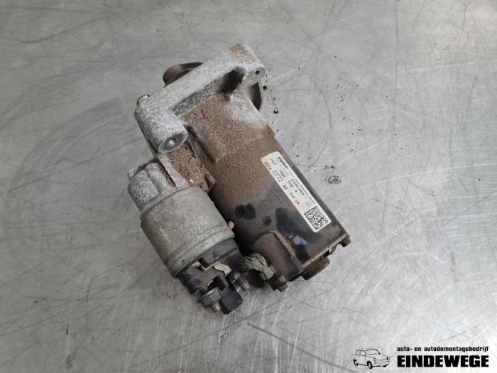 Begagnade Startmotor Opel Crossland (X) 1.2 Turbo 12V Euro 6 Pris € 40,00 Marginaltabell erbjuds av Auto- en demontagebedrijf Eindewege