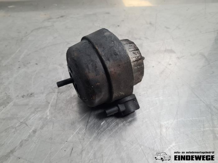 Used Engine mount Audi A6 Avant (C6) 3.0 TDI V6 24V Quattro Price € 52,50 Margin scheme offered by Auto- en demontagebedrijf Eindewege