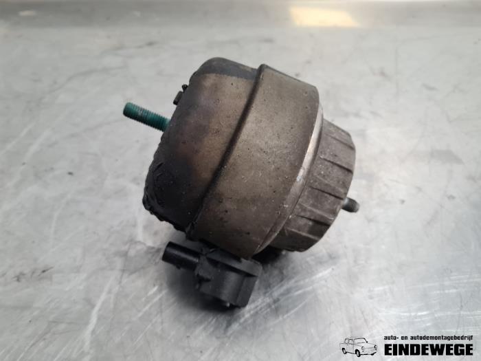 Used Engine mount Audi A6 Avant (C6) 3.0 TDI V6 24V Quattro Price € 52,50 Margin scheme offered by Auto- en demontagebedrijf Eindewege