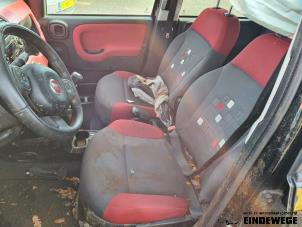 Used Seat, left Fiat Panda (312) 0.9 TwinAir Turbo 85 Price on request offered by Auto- en demontagebedrijf Eindewege