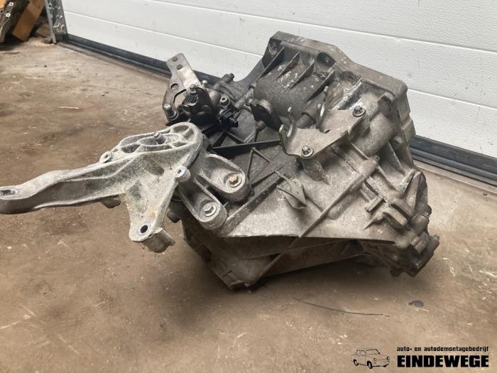 Gearbox from a MINI Mini (R56) 1.4 16V One 2008