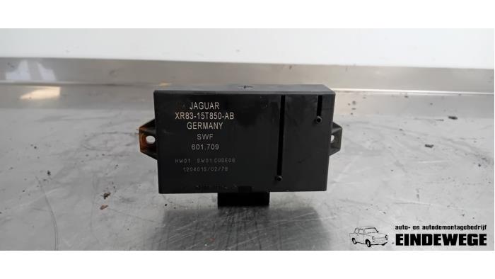 Usagé Module PDC Jaguar S-type (X200) 3.0 V6 24V Prix € 52,50 Règlement à la marge proposé par Auto- en demontagebedrijf Eindewege