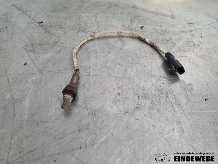 Usados Sonda Lambda Renault Clio III (BR/CR) 1.4 16V Precio € 20,00 Norma de margen ofrecido por Auto- en demontagebedrijf Eindewege