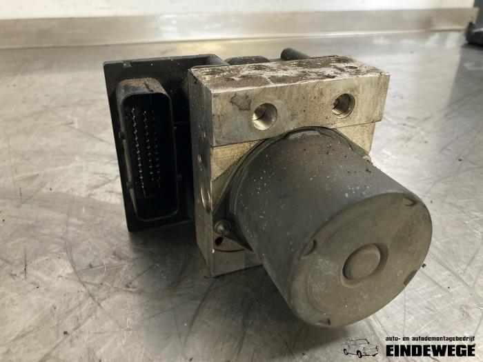 Gebrauchte ABS Pumpe BMW 5 serie Touring (E61) 530d 24V Preis € 105,00 Margenregelung angeboten von Auto- en demontagebedrijf Eindewege