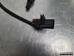 Lambda probe from a Audi A4 Avant (B9) 2.0 TDI 16V Quattro 2017