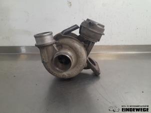 Usagé Turbo Volvo V70 (SW) 2.4 D5 20V Prix € 105,00 Règlement à la marge proposé par Auto- en demontagebedrijf Eindewege