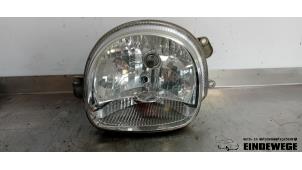 Used Headlight, left Renault Twingo (C06) 1.2 Price € 25,00 Margin scheme offered by Auto- en demontagebedrijf Eindewege