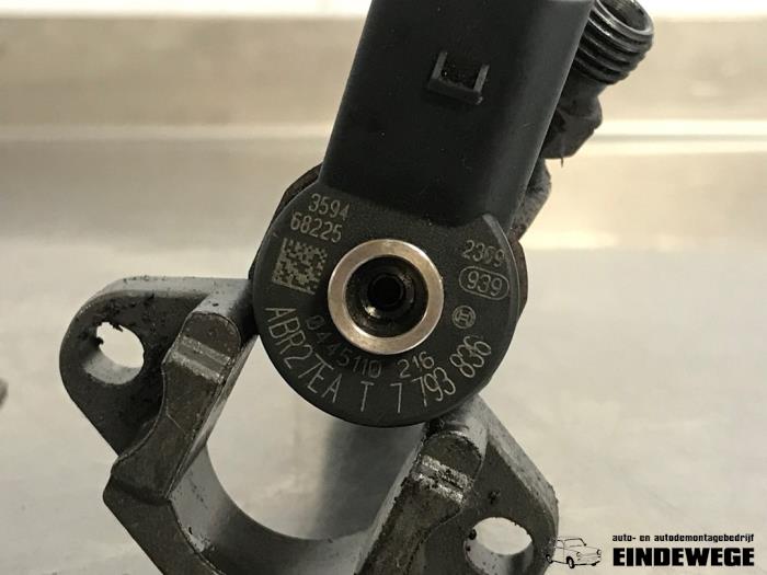 Usagé Injecteurs BMW 3 serie (E90) 320d 16V Edition Fleet Prix € 63,50 Règlement à la marge proposé par Auto- en demontagebedrijf Eindewege