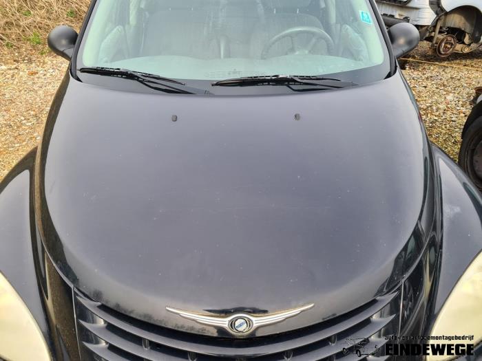 Używane Maska Chrysler PT Cruiser 2.2 CRD 16V Cena € 105,00 Procedura marży oferowane przez Auto- en demontagebedrijf Eindewege