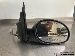 Used Wing mirror, right Chrysler PT Cruiser 2.2 CRD 16V Price € 35,00 Margin scheme offered by Auto- en demontagebedrijf Eindewege