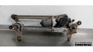 Usados Mecanismo y motor de limpiaparabrisas Honda Accord Tourer (CM/CN) 2.0 i-VTEC 16V Precio € 40,00 Norma de margen ofrecido por Auto- en demontagebedrijf Eindewege
