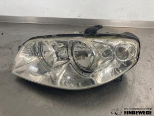 Used Headlight, left Fiat Punto II (188) 1.2 60 S Price € 30,00 Margin scheme offered by Auto- en demontagebedrijf Eindewege