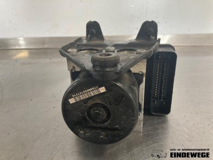 ABS pump from a Volkswagen Golf Plus (5M1/1KP) 1.2 TSI 2011