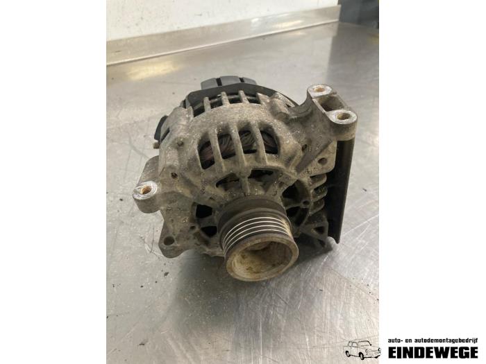 Dynamo van een Mercedes-Benz A (W168) 1.6 A-160 2001