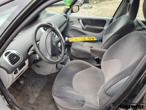 Used Set of upholstery (complete) Citroen Xsara Picasso (CH) 1.8 16V Price on request offered by Auto- en demontagebedrijf Eindewege