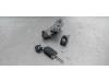 Cilindro de juego de cerraduras (completo) de un Volkswagen Transporter T5, 2003 / 2015 1.9 TDi, Furgoneta, Diesel, 1.896cc, 63kW (86pk), FWD, AXC, 2003-04 / 2009-11, 7HA; 7HH; 7HK 2003