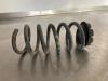 Rear coil spring from a Renault Clio IV (5R), 2012 / 2021 0.9 Energy TCE 90 12V, Hatchback, 4-dr, Petrol, 898cc, 66kW (90pk), FWD, H4B400; H4BA4; H4B408; H4BB4, 2012-11 / 2021-08 2014