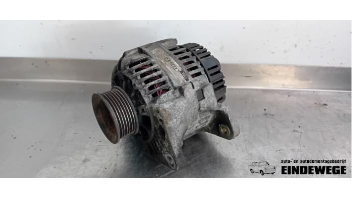 Begagnade Dynamo Audi A6 (C5) 2.4 V6 30V Pris € 35,00 Marginaltabell erbjuds av Auto- en demontagebedrijf Eindewege