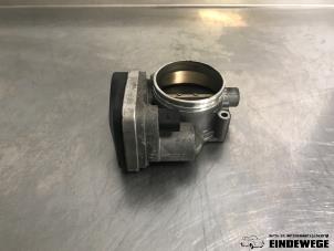 Begagnade Spjällhus BMW 5 serie (E60) 523i 24V Pris € 35,00 Marginaltabell erbjuds av Auto- en demontagebedrijf Eindewege