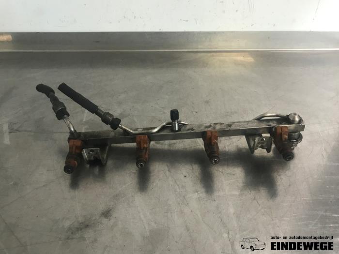 Usagé Système d'injection Saab 9-3 I (YS3D) 2.0t 16V Ecopower Prix € 52,50 Règlement à la marge proposé par Auto- en demontagebedrijf Eindewege