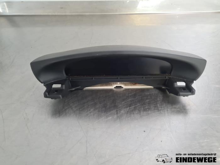 Begagnade Innerdisplay Saab 9-3 II Sport Sedan (YS3F) 1.8t 16V Pris € 30,00 Marginaltabell erbjuds av Auto- en demontagebedrijf Eindewege