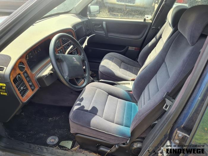 Sitz rechts van een Saab 9000 CS 2.3i 16V CSE 1994