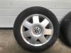 Kit jantes + pneumatiques d'un Volkswagen Polo IV (9N1/2/3), 2001 / 2012 1.4 TDI 70, Berline avec hayon arrière, Diesel, 1 422cc, 51kW (69pk), FWD, BNM; BWB, 2005-04 / 2009-11, 9N3 2005