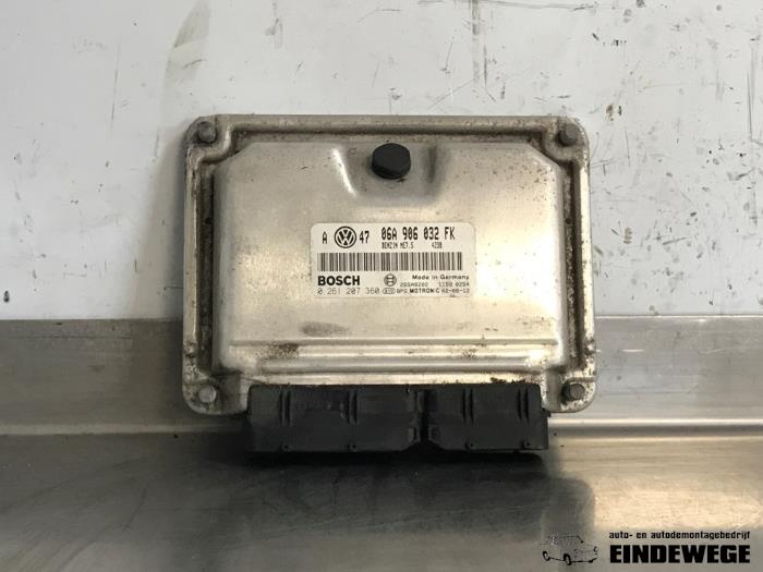 Used Engine management computer Volkswagen Bora (1J2) 2.0 Price € 78,50 Margin scheme offered by Auto- en demontagebedrijf Eindewege