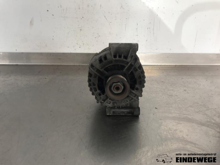 Begagnade Dynamo BMW Mini (R50/53) 1.6 16V Cooper Pris € 40,00 Marginaltabell erbjuds av Auto- en demontagebedrijf Eindewege